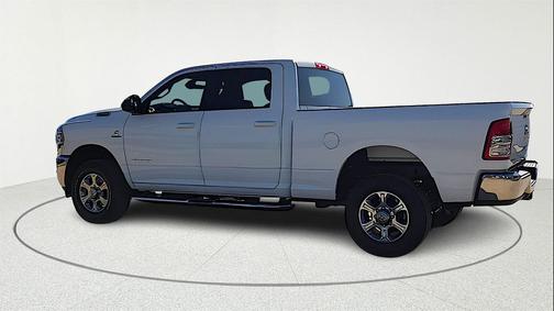 2022 RAM 2500 Big Horn Crew Cab 4x4 6'4' Box