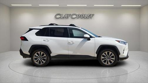 2020 Toyota RAV4 XLE Premium