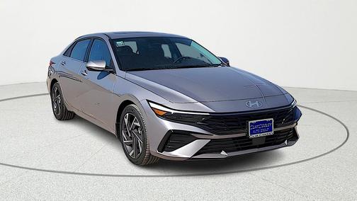 Fluid Metal 2026 Hyundai ELANTRA Limited