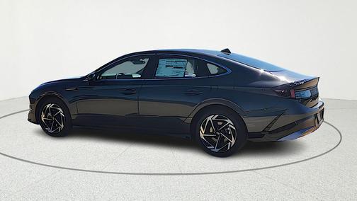 2026 Hyundai SONATA SEL