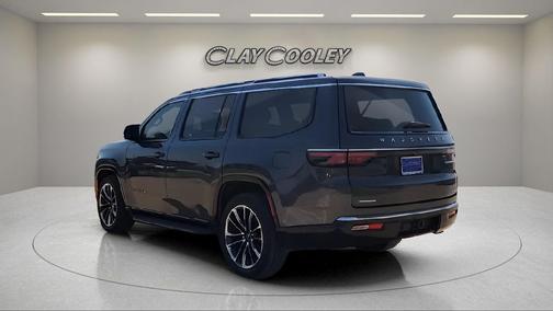 2022 Jeep Wagoneer Series II 4x4