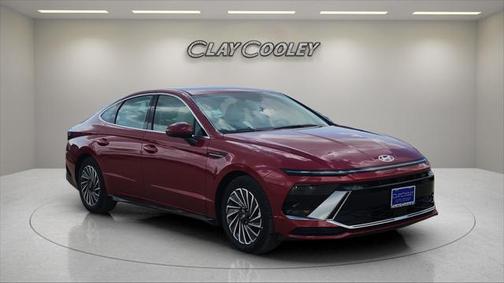 2025 Hyundai SONATA Hybrid SE