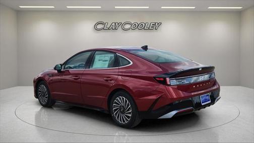 2025 Hyundai SONATA Hybrid SE