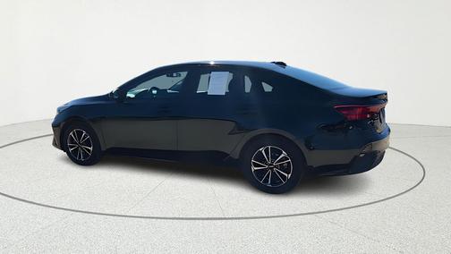 Aurora Black 2023 Kia Forte LXS
