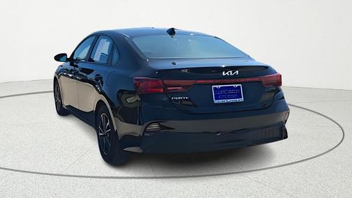 Aurora Black 2023 Kia Forte LXS