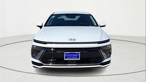 2026 Hyundai SONATA SEL