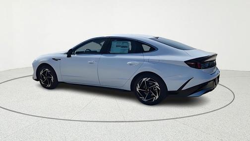 2026 Hyundai SONATA SEL