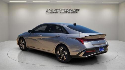 2025 Hyundai ELANTRA Sport