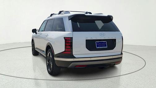 Creamy White Pearl 2026 Hyundai Palisade Hybrid Limited