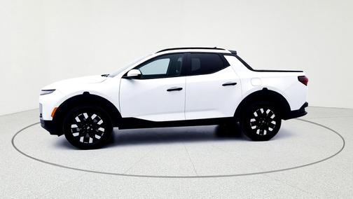 Atlas White 2025 Hyundai SANTA CRUZ SEL