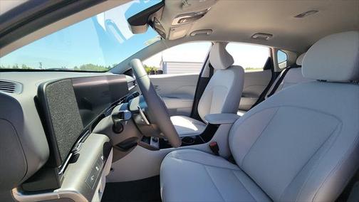 2025 Hyundai KONA SEL Convenience