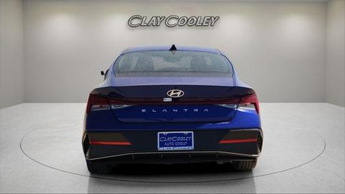2025 Hyundai ELANTRA SEL