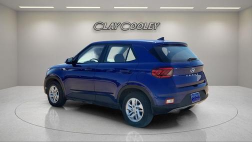 2022 Hyundai VENUE SE