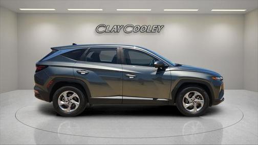 2023 Hyundai TUCSON SE