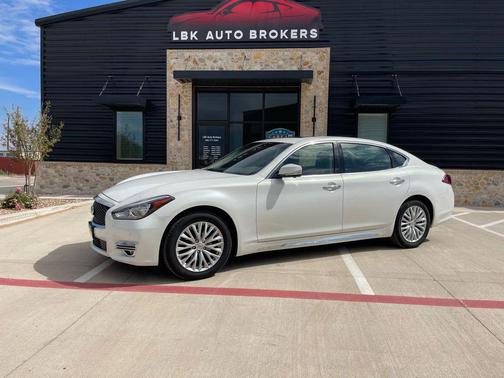 2015 INFINITI Q70L 3.7