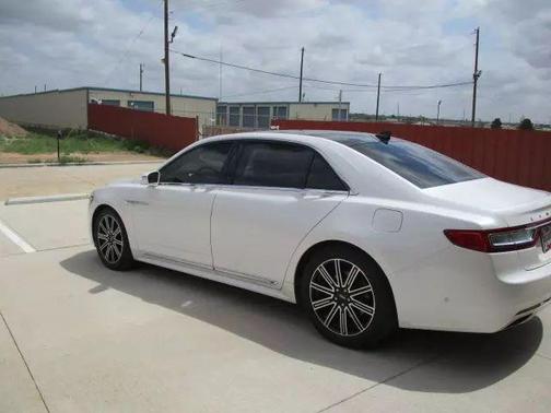 2019 Lincoln Continental Reserve