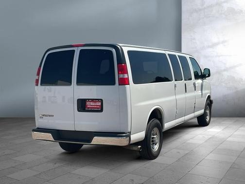 2019 Chevrolet Express 3500 LT