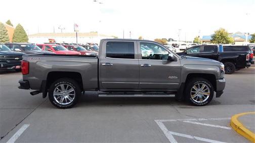 2017 Chevrolet Silverado 1500 High Country
