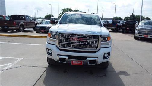 2019 GMC Sierra 2500 Denali