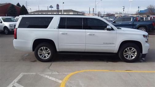 2016 Chevrolet Suburban LT