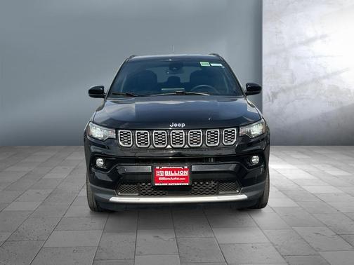 Diamond Black Crystal Pearlcoat 2025 Jeep Compass Limited