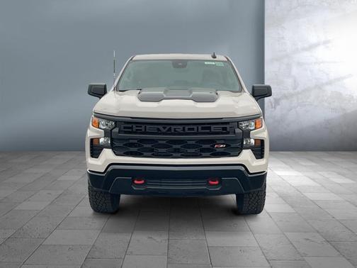 White Sands 2026 Chevrolet Silverado 1500 Custom Trail Boss
