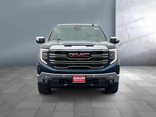 Pacific Blue Metallic 2023 GMC Sierra 1500 SLT