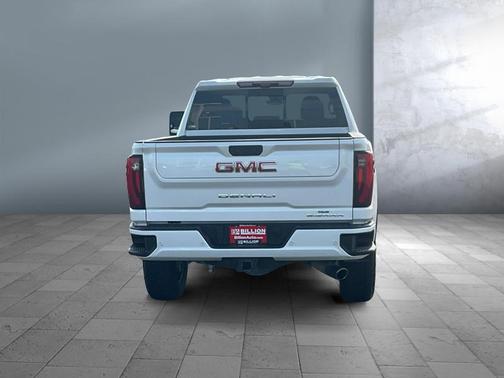 2024 GMC Sierra 2500 Denali