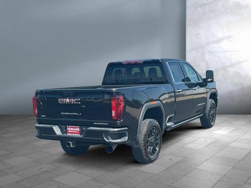 2023 GMC Sierra 2500 Denali