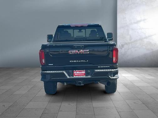 2023 GMC Sierra 2500 Denali