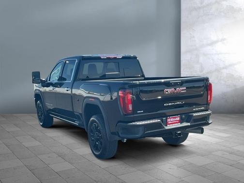 2023 GMC Sierra 2500 Denali