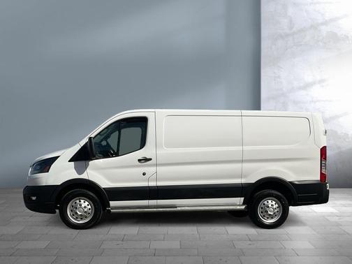 2023 Ford Transit-250 T-250 130 LOW RF 9070 GVWR