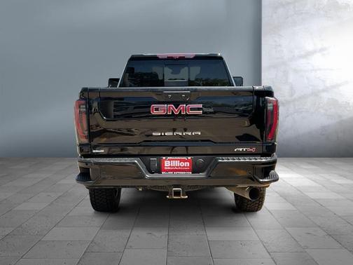 Onyx Black 2024 GMC Sierra 2500 AT4
