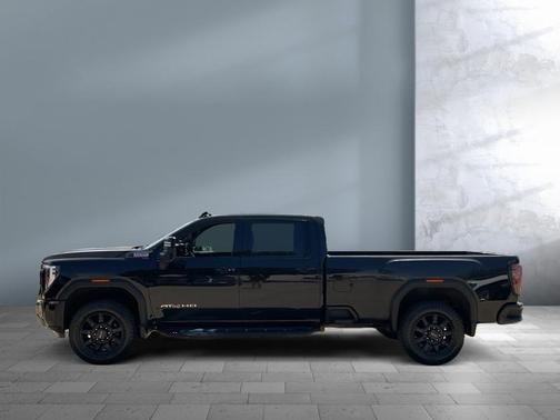 Onyx Black 2024 GMC Sierra 2500 AT4