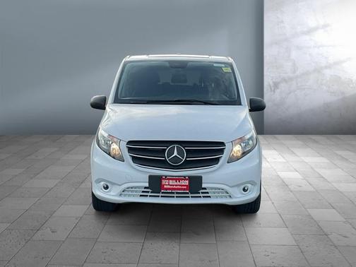 2022 Mercedes-Benz Metris Base