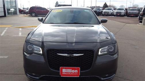 2017 Chrysler 300 S