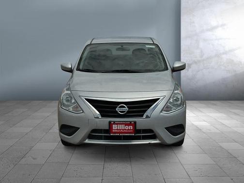 2019 Nissan Versa 1.6 SV
