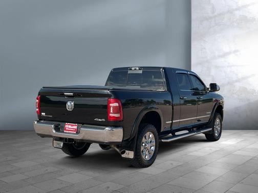 Diamond Black Crystal Pearlcoat 2021 RAM 3500 Limited Mega Cab 4x4 6'4' Box