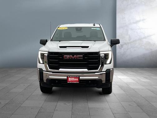 2024 GMC Sierra 2500 Pro