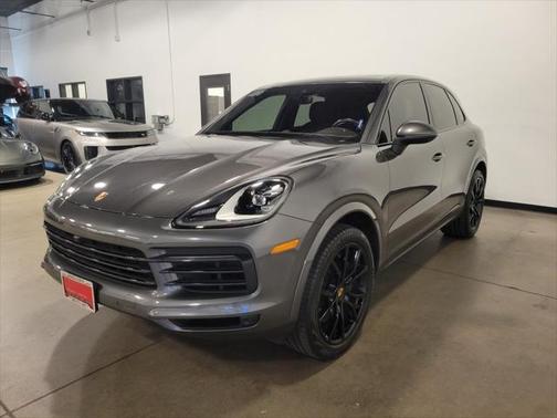 2023 Porsche Cayenne Platinum Edition
