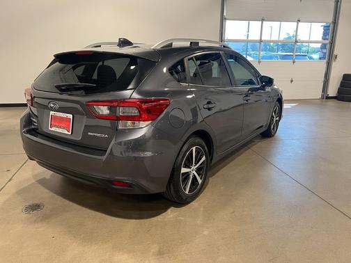 2023 Subaru Impreza Premium