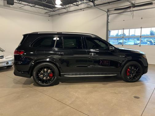 Black 2023 Mercedes-Benz AMG GLS 63 Base