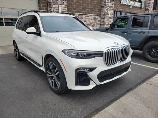 2020 BMW X7 xDrive40i