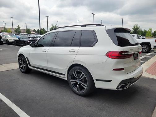 2020 BMW X7 xDrive40i