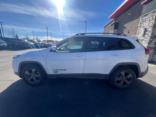 2016 Jeep Cherokee 75th Anniversary
