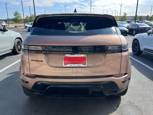 2024 Land Rover Range Rover Evoque Dynamic SE