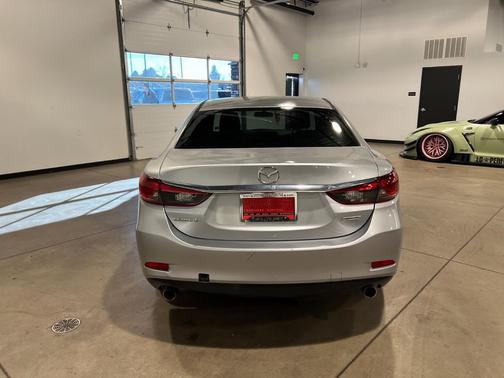 2016 Mazda Mazda6 i Sport