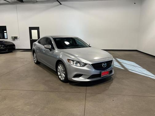 2016 Mazda Mazda6 i Sport