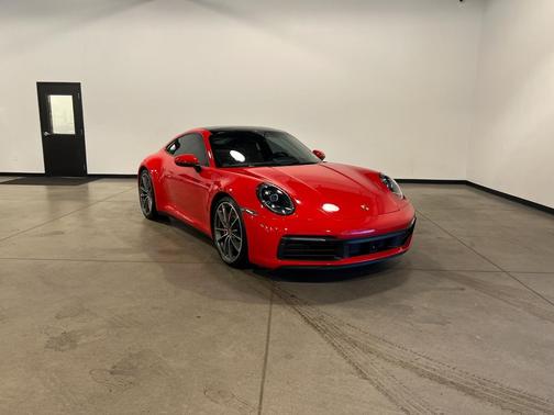 2020 Porsche 911 Carrera 4S