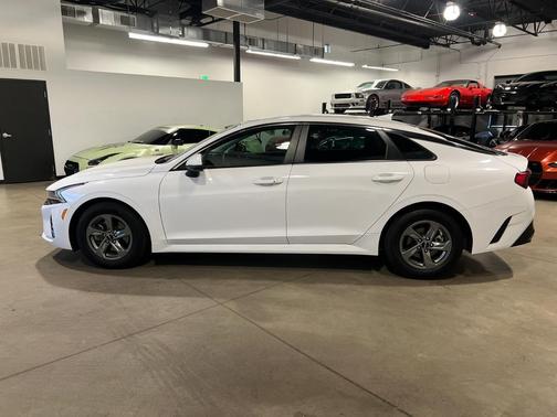 2023 Kia K5 LXS